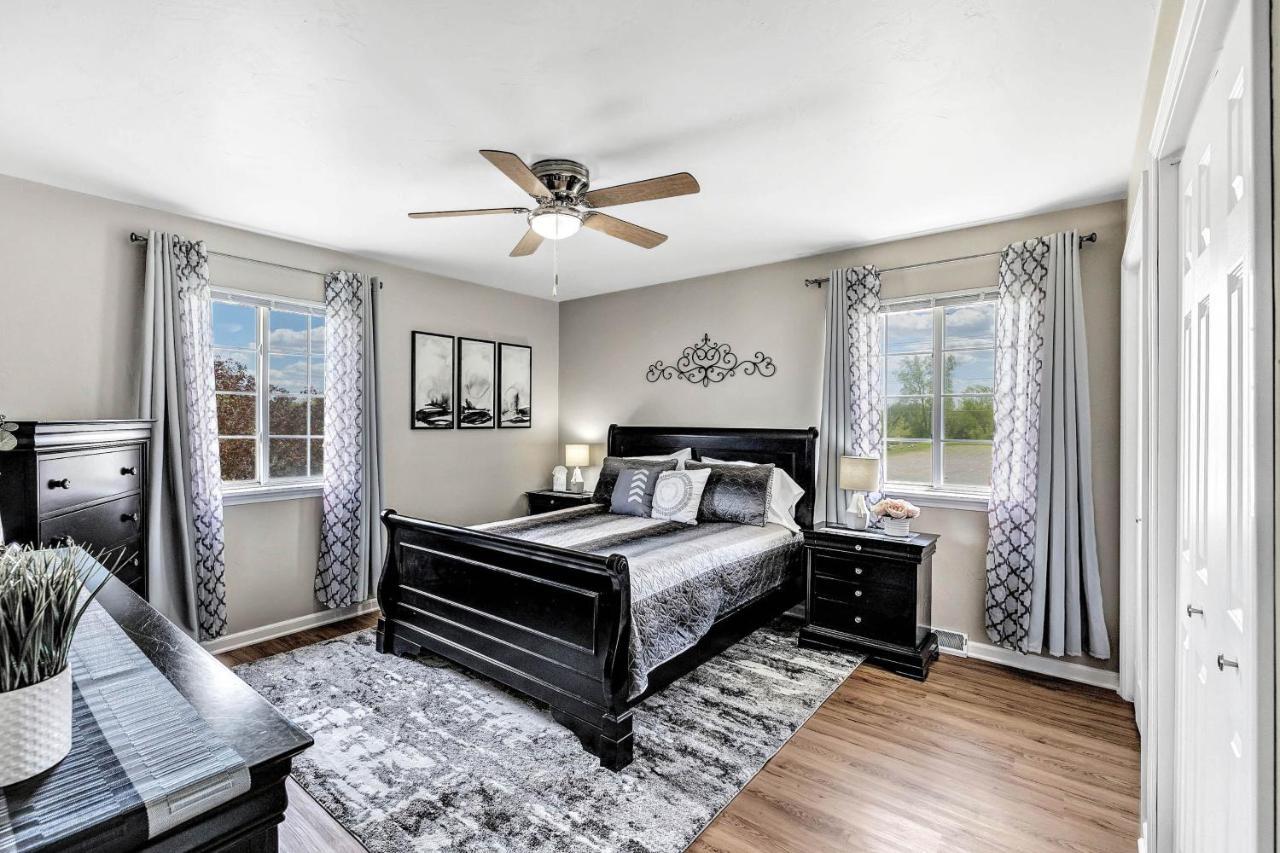 Serene 3 Bedroom Home, Nrm, Wi-Fi, Parking, Queen Bed De Pere 외부 사진